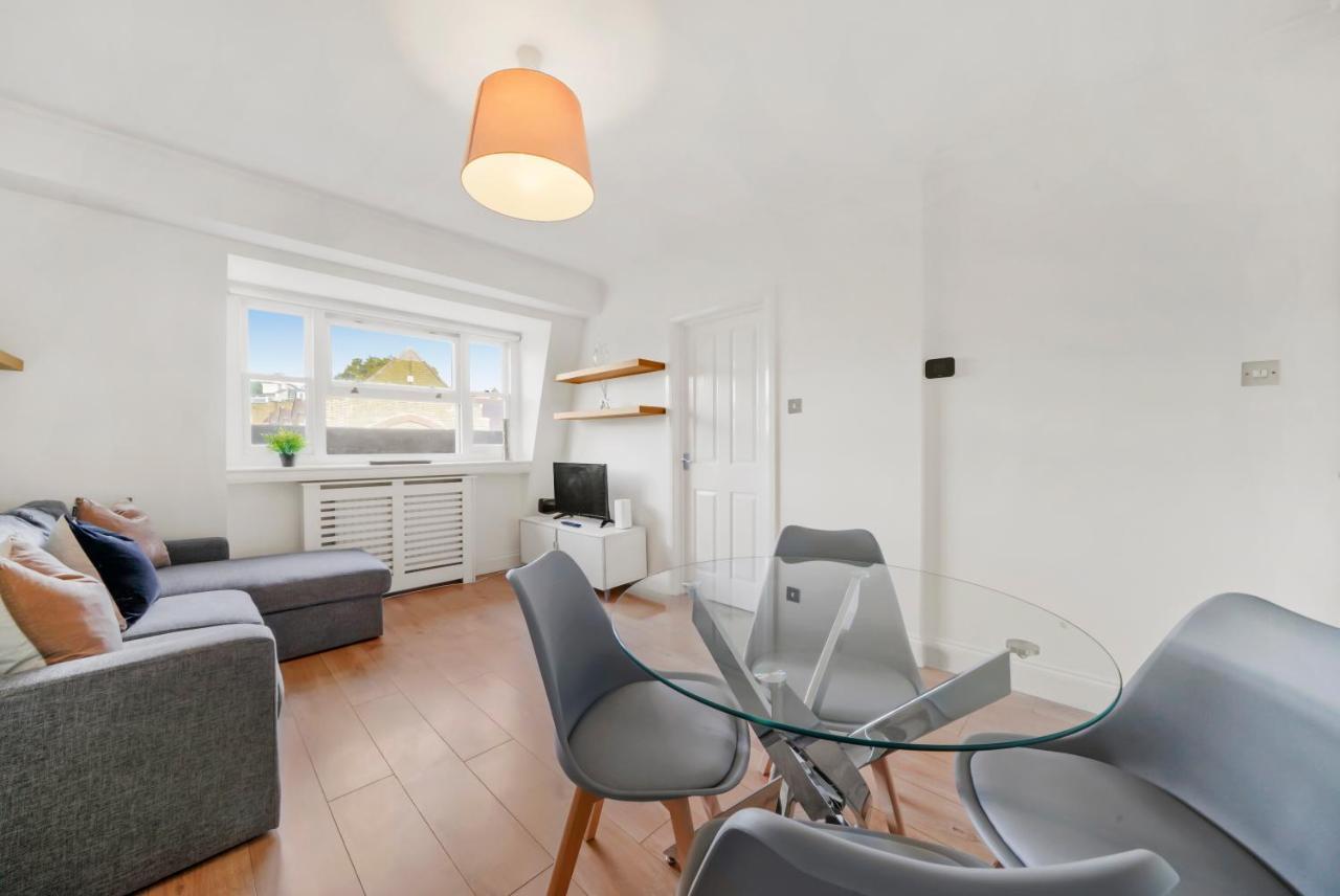 1 & 2 Bed Cosy Apartments Next To Earls Court Free Wifi London Exteriör bild