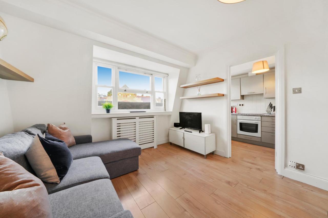 1 & 2 Bed Cosy Apartments Next To Earls Court Free Wifi London Exteriör bild